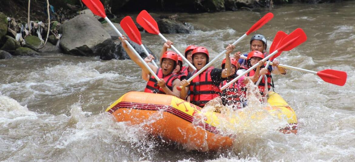 Pesan Ayung River White Water Rafting di Bali Online